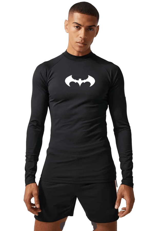 Men's Black Compression Shirt with Batman Logo, Athletic Wear for Workouts and Sports.